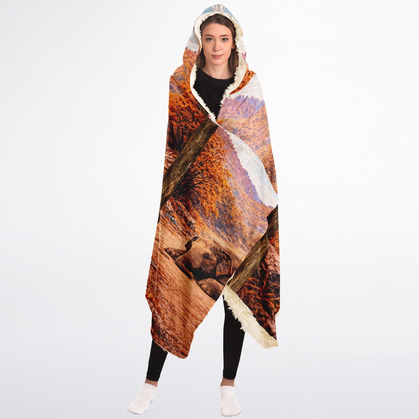 Elephant and the rope - Hooded Blanket