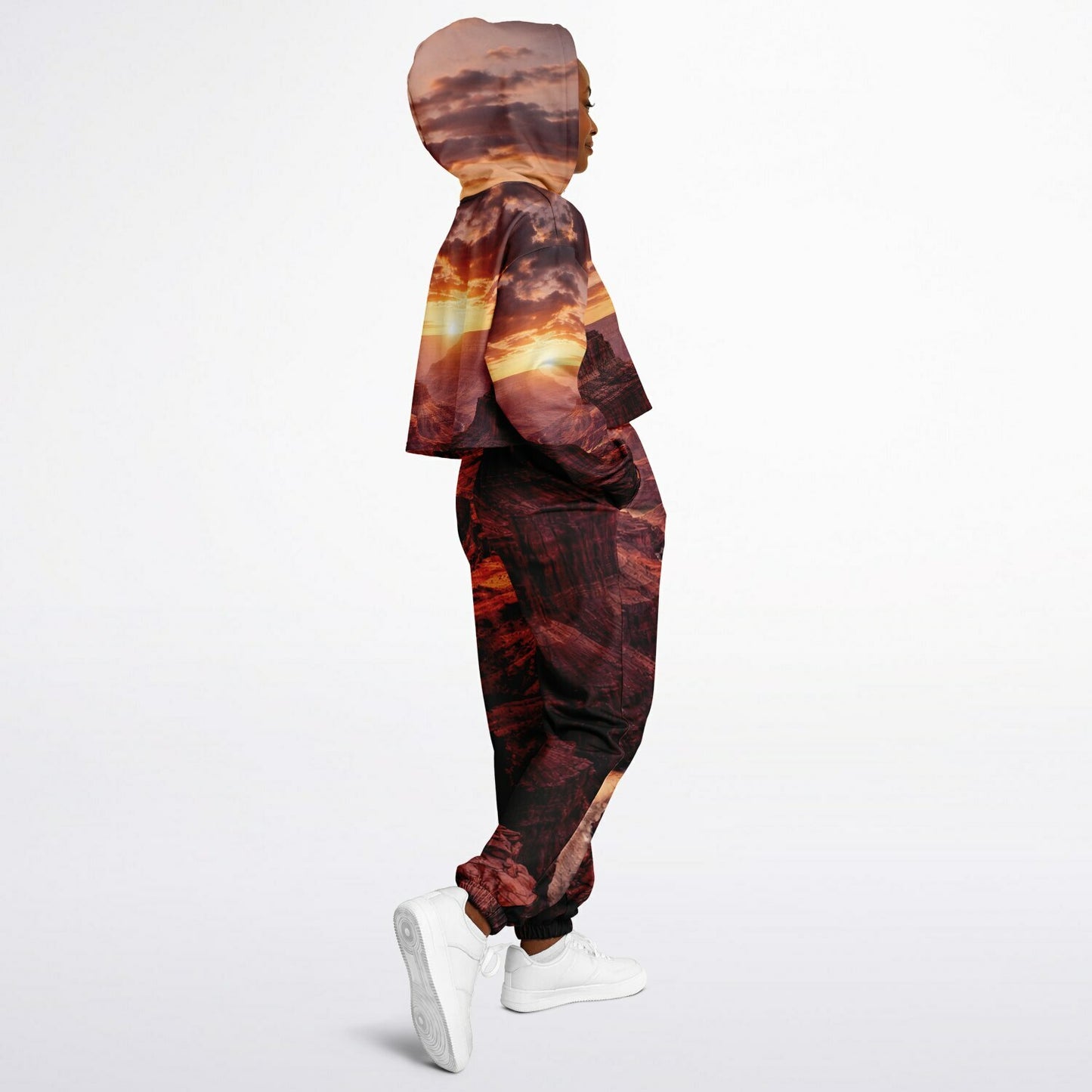Iron Sunset - Athletic Outfit