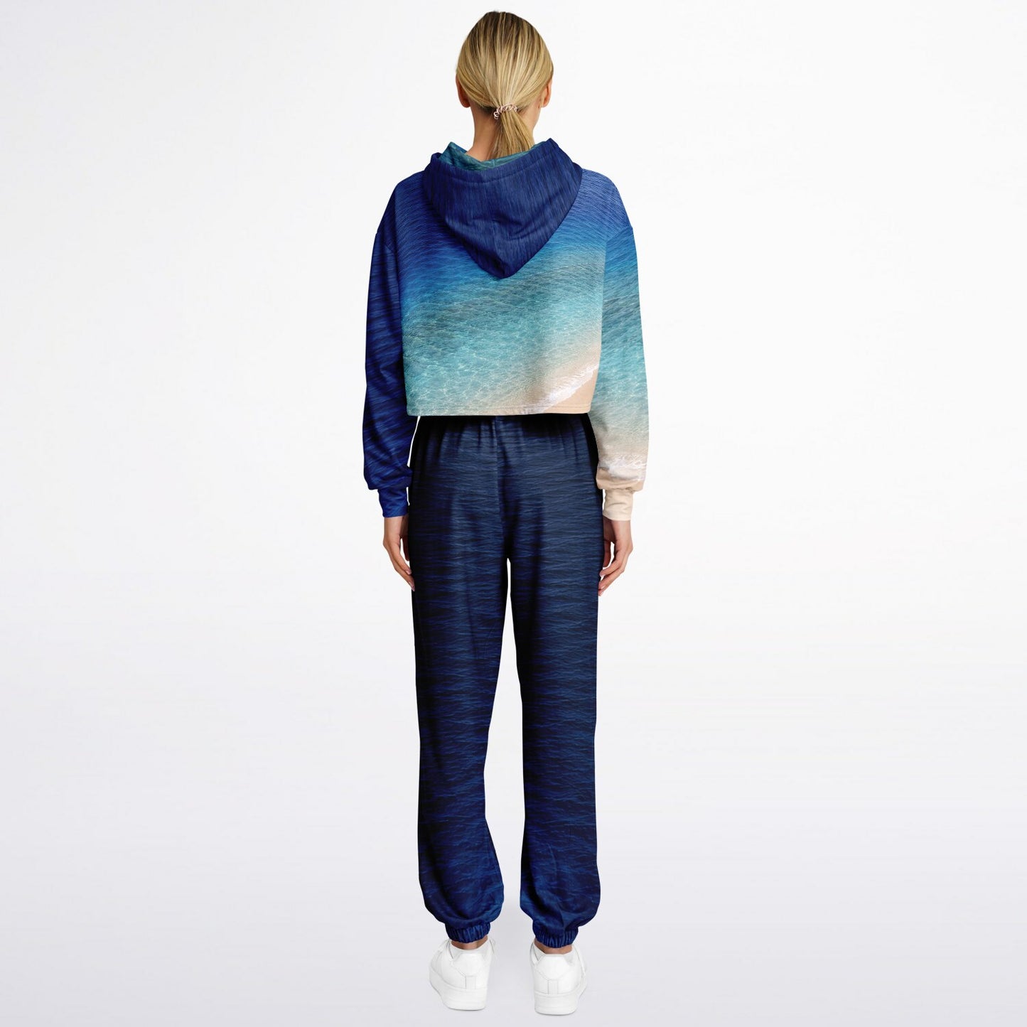 Coastal Shelf - Athletic Outfit